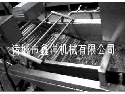 切菜清洗输送机的出厂前使用