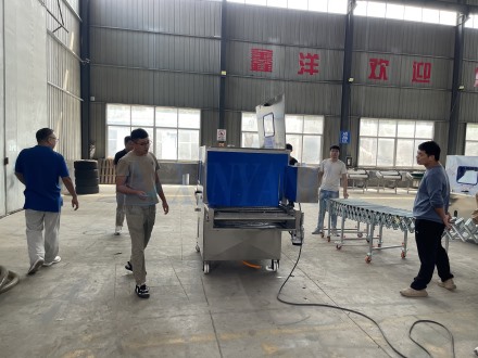 冷链消毒机客户参观案例现场